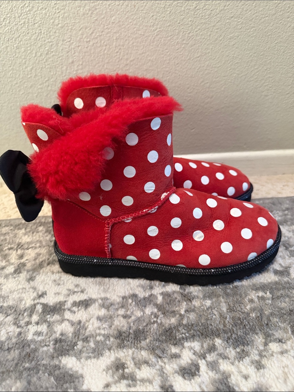 Red Polka Dot Minnie Mouse Uggs - Picture 2 of 7